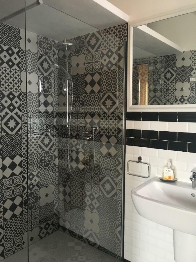 Zonatortona B&B Milánó Kültér fotó