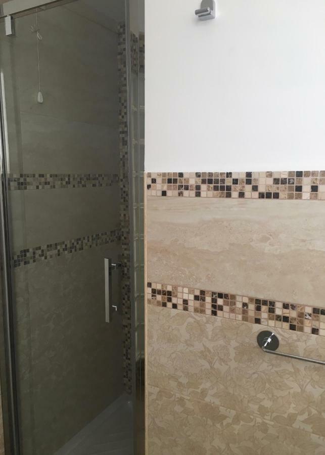 Zonatortona B&B Milánó Kültér fotó